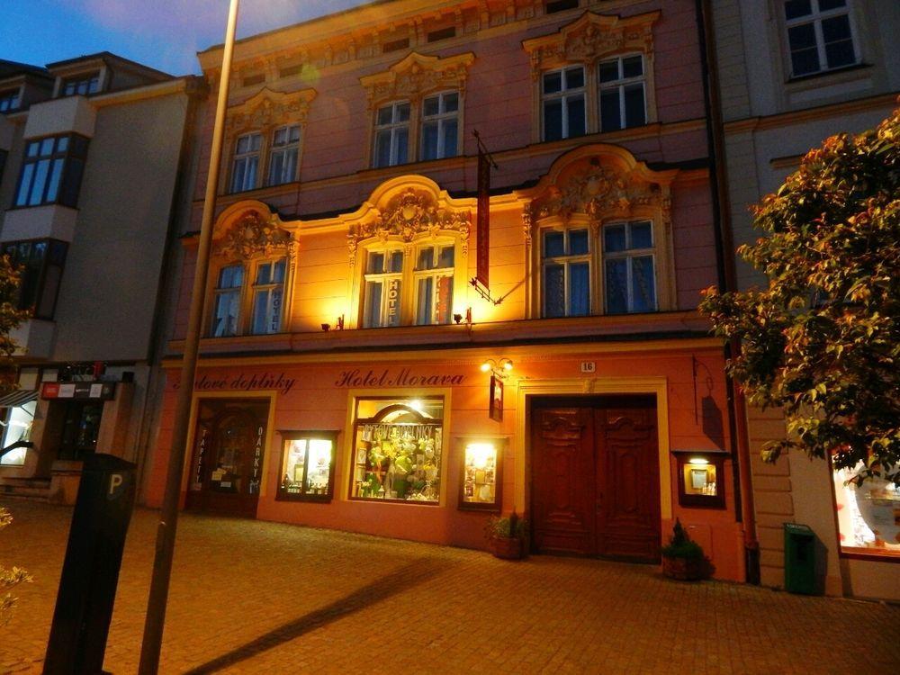 Hotel Morava Znojmo Esterno foto